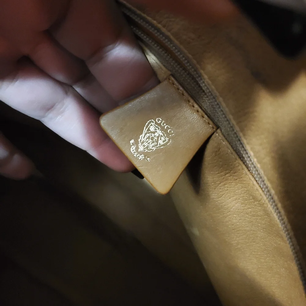 Gucci Tan and Brown Monogram Bag - Picture 6 of 16